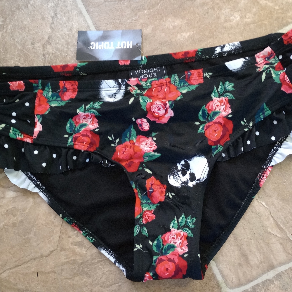 Vintage Y2K Hot Topic swimsuit Bottom Pin Up Retro Barbie Girl Ruffle Glam Skull